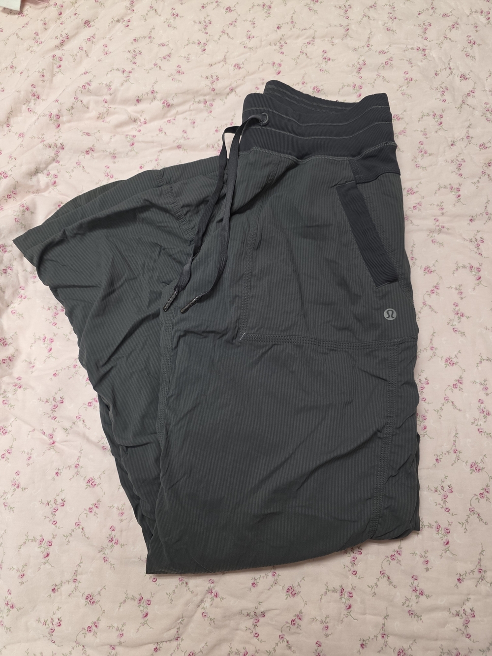 Lululemon Athletica Dark Gray Jogger Sweatpants